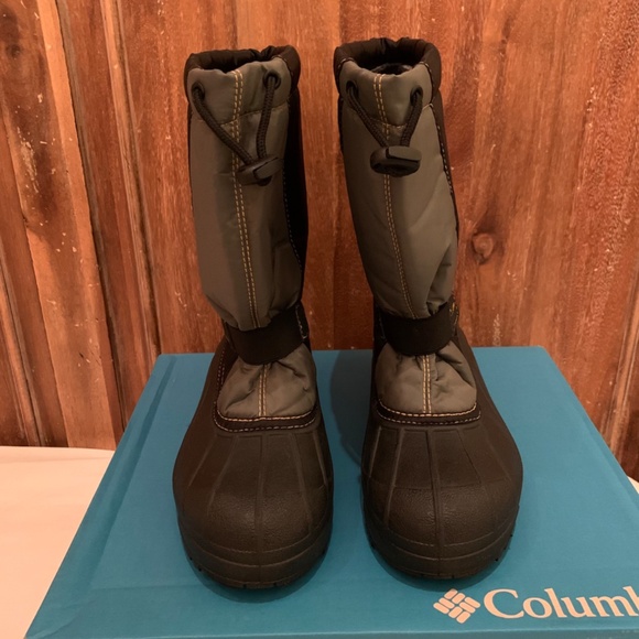 Columbia Powderbug Plus Youth Boots Black / Grey Size 6 - Picture 2 of 12